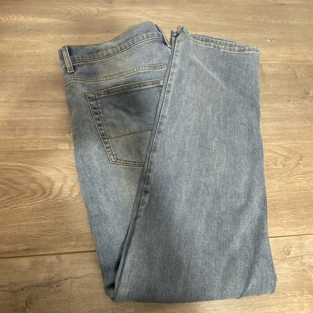Falls Creek Blue Denim Jeans Size 38/32 Relaxed Stretch - Picture 4 of 6